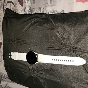 SAMSUNG BLUETOOTH, WIFI/LTES WATCH BAND SIZE LARGE